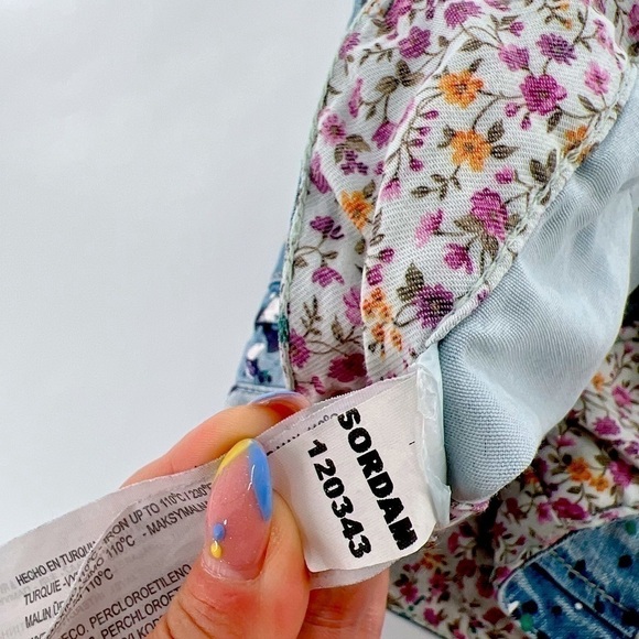 Paint Splatter Denim Shorts size 25 - Picture 5 of 13